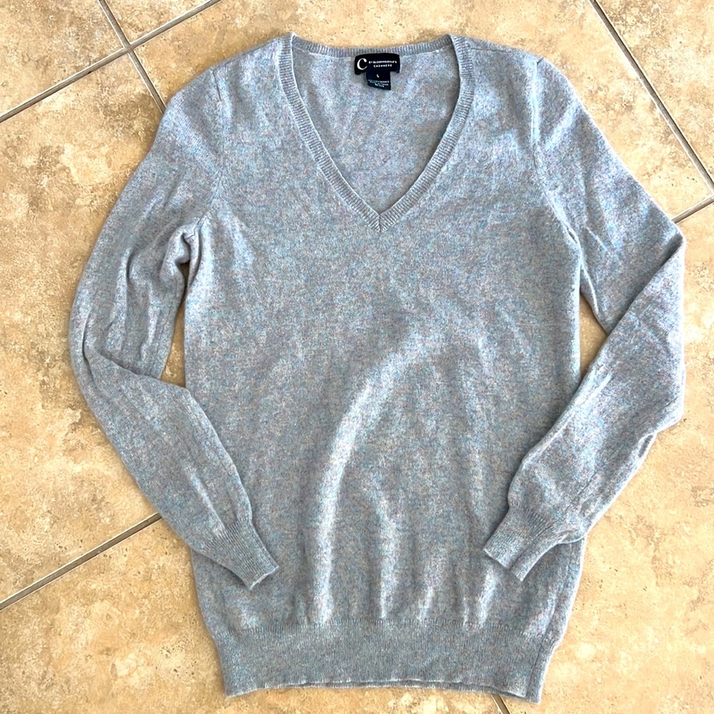 C by Bloomingdales Cashmere Sweater PRICE IS FIRM NO DISCOUNTS OR BUNDLES
